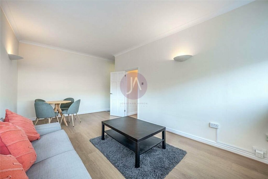 1 bedroom Flat to rent in Lords View-view8