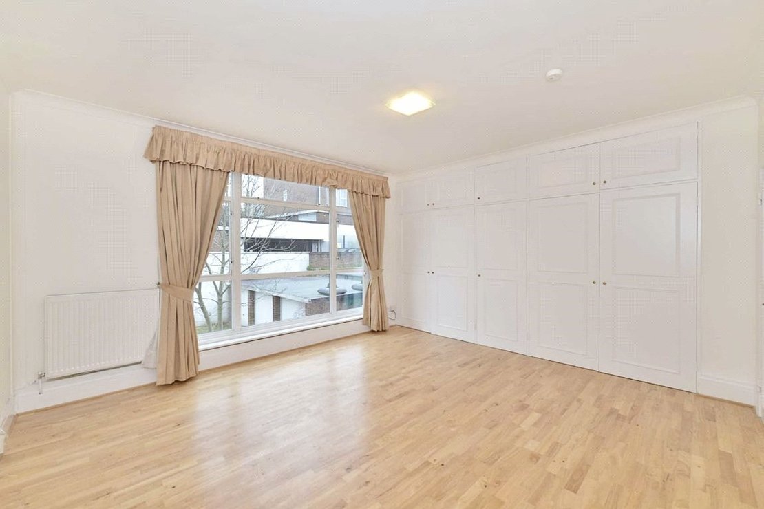4 bedroom House to rent in Loudoun Road-view4