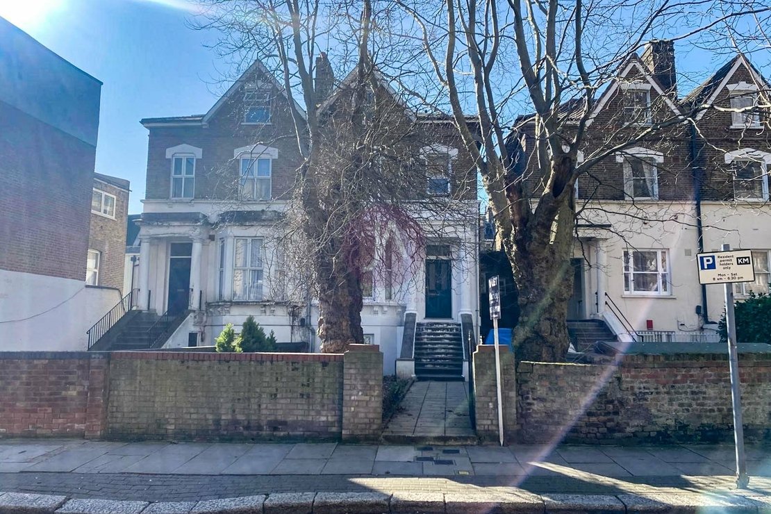 1 bedroom Flat to rent in Malvern Road-view10