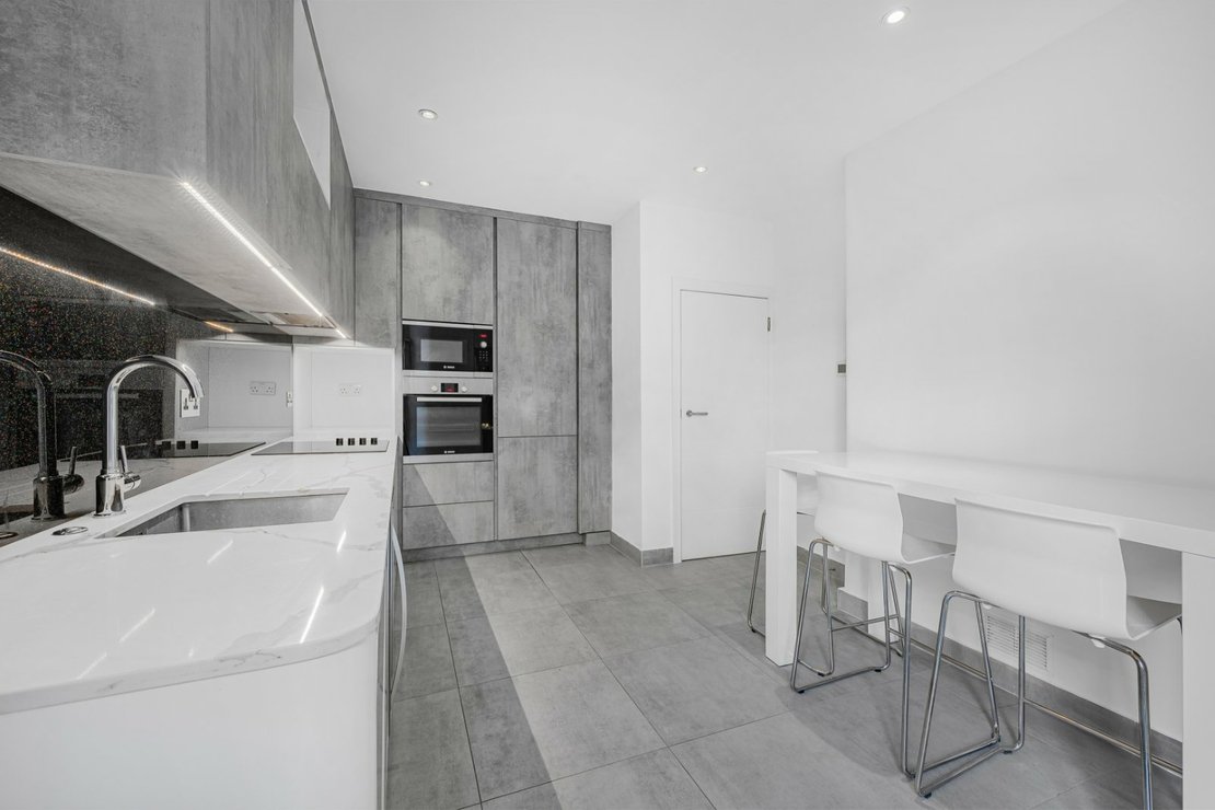 1 bedroom Flat to rent in Marlborough-view7