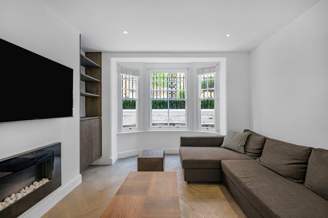 1 bedroom Flat to rent in Marlborough-view8