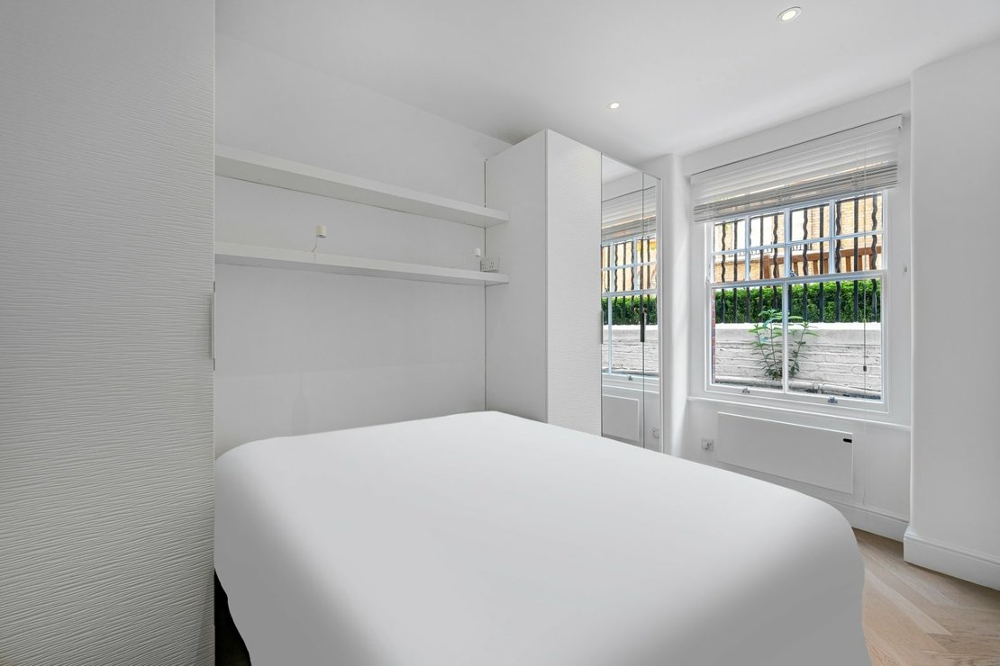 1 bedroom Flat to rent in Marlborough-view4