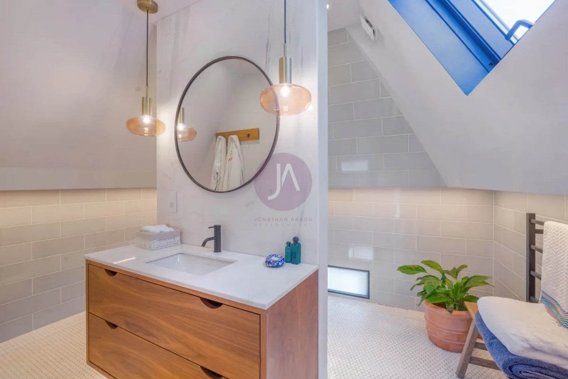 4 bedroom Flat to rent in Marlborough Place-view9