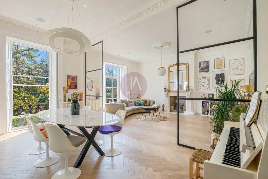 4 bedroom Flat to rent in Marlborough Place-view2