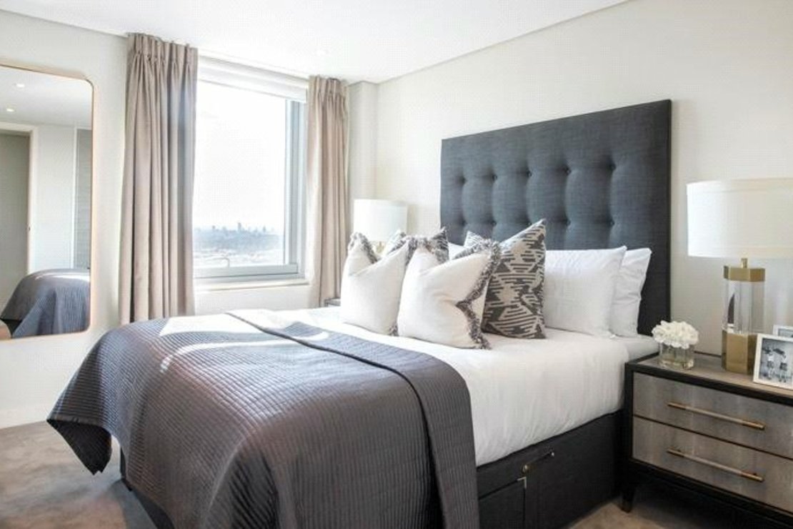 4 bedroom Flat,Newhome to rent in Merchant Square East-view7