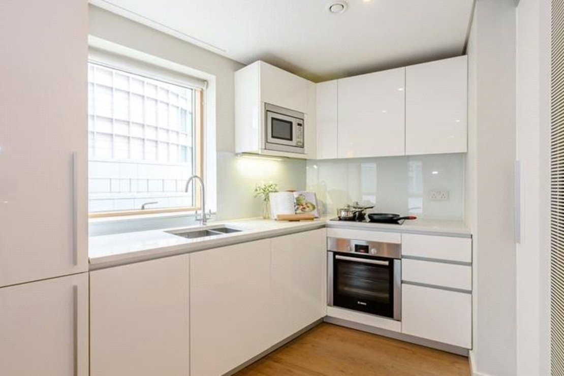 1 bedroom Flat,Newhome to rent in Merchant Square East-view3
