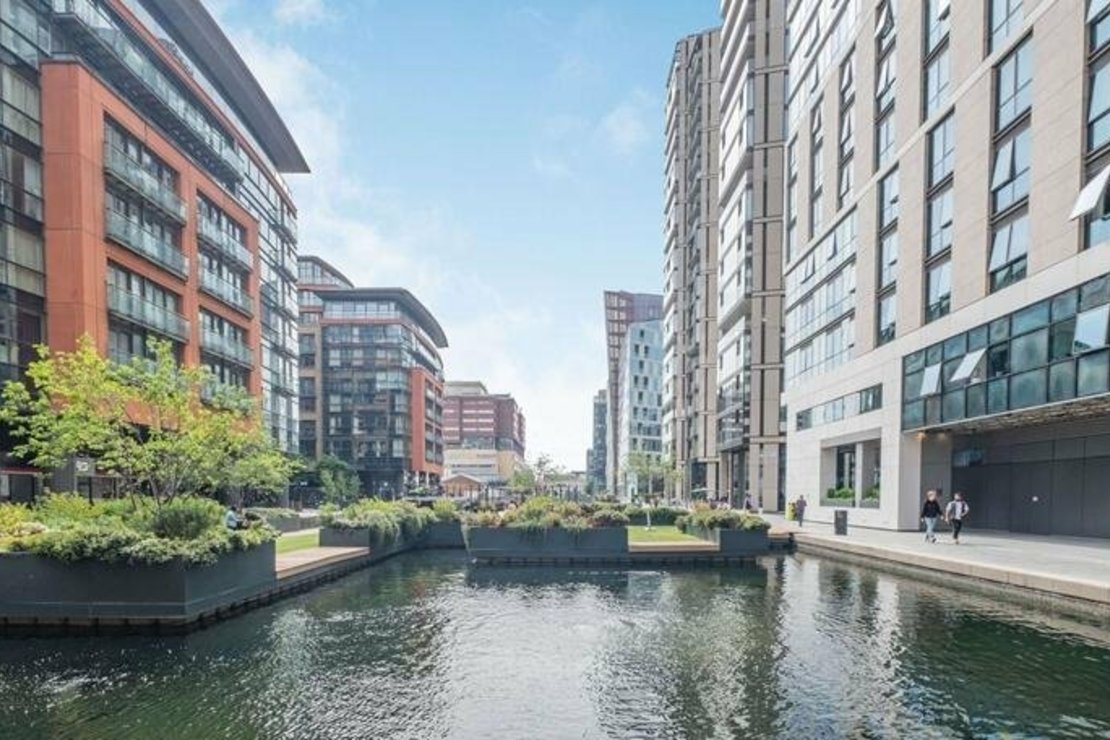 1 bedroom Flat,Newhome to rent in Merchant Square East-view7