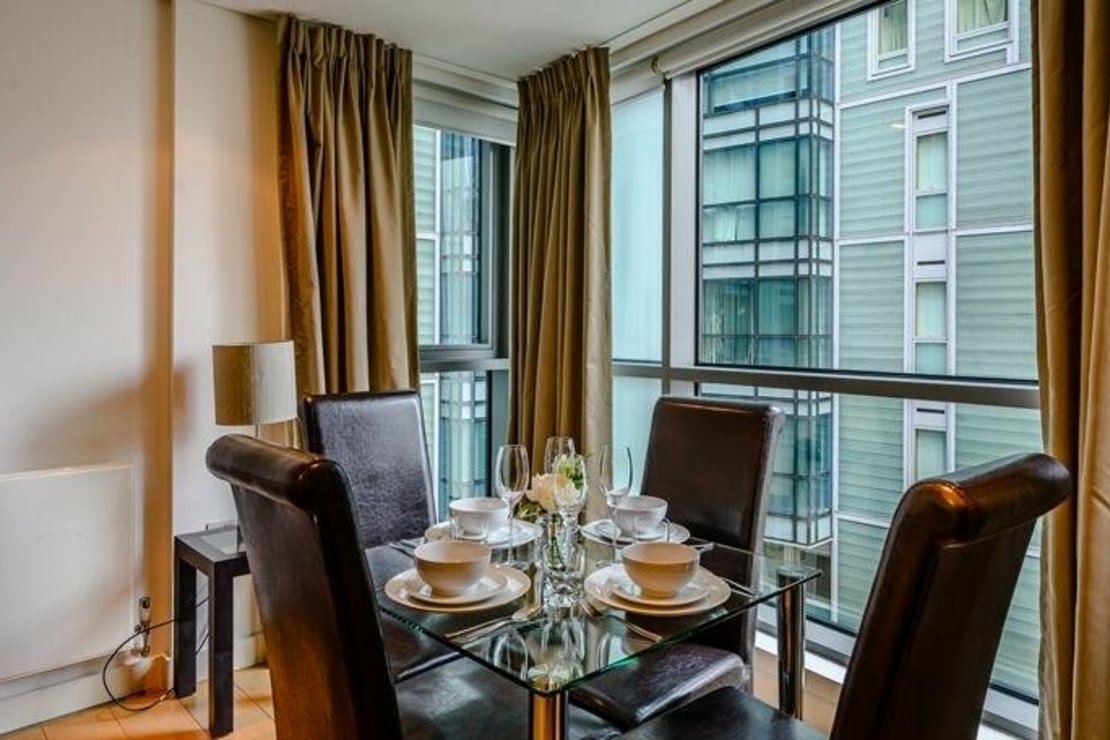 1 bedroom Flat,Newhome to rent in Merchant Square East-view2