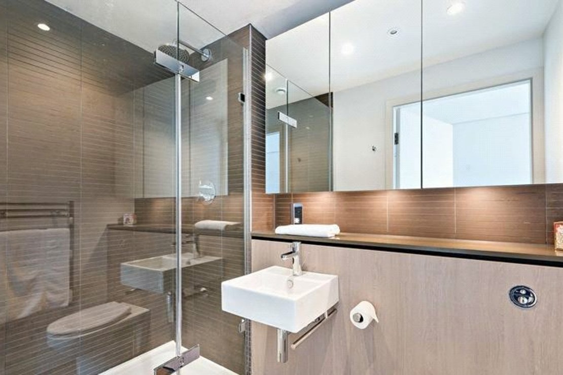 3 bedroom Flat,Newhome to rent in Merchant Square East-view6