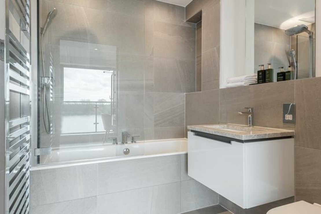 3 bedroom House to rent in Oxbridge Terrace-view5