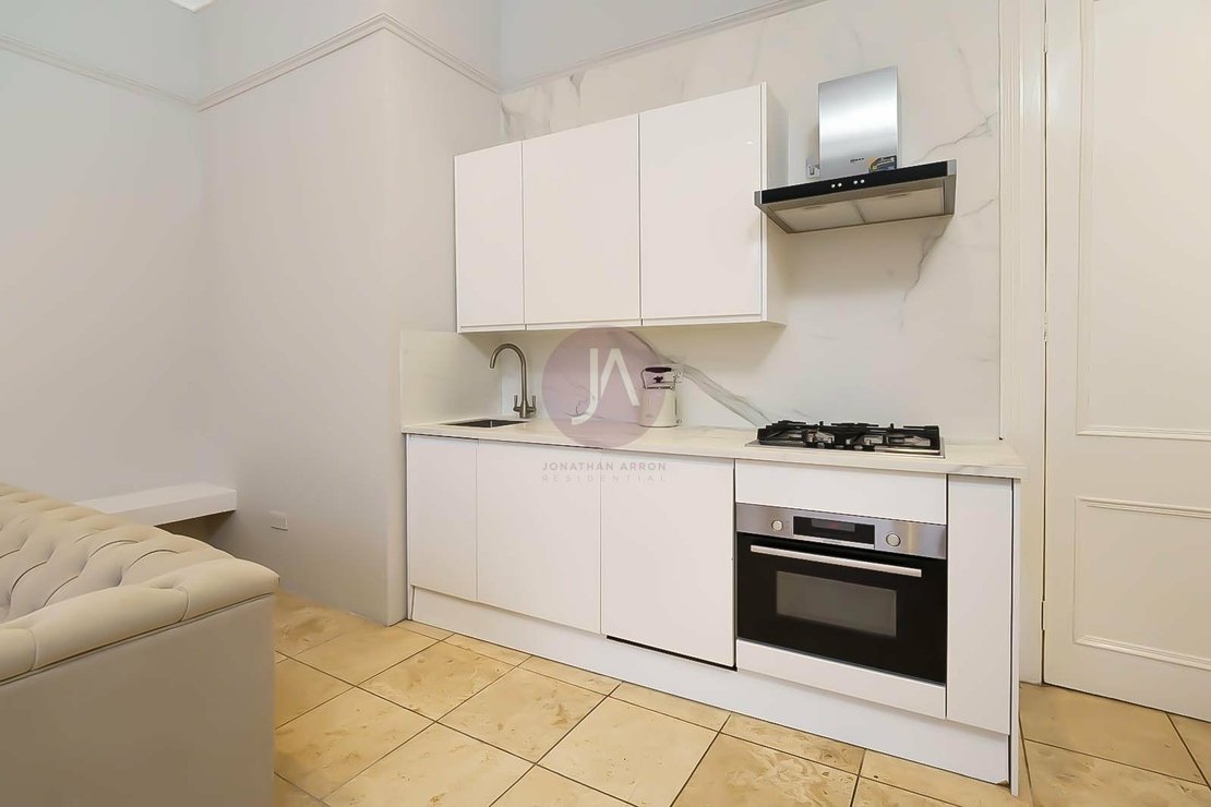 1 bedroom Flat to rent in Palace Gardens Terrace-view5