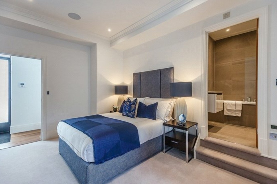 3 bedroom Flat to rent in Palace Wharf-view9