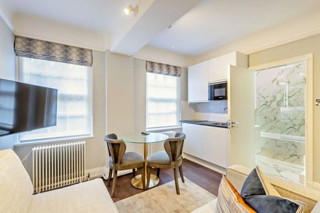 Flat to rent in Pelham Court-view2