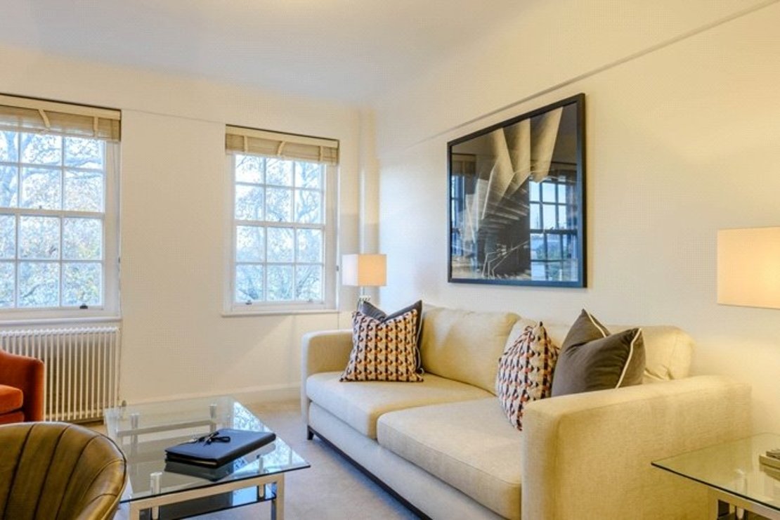 2 bedroom Flat to rent in Pelham Court-view2