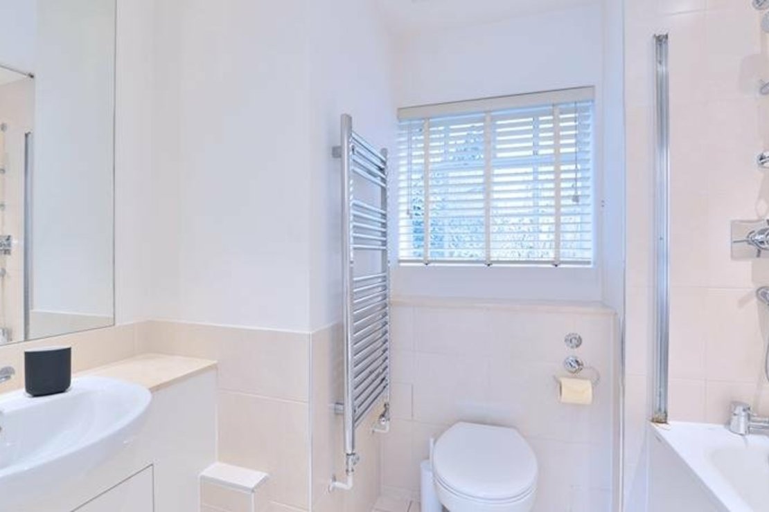 2 bedroom Flat to rent in Pelham Court-view7