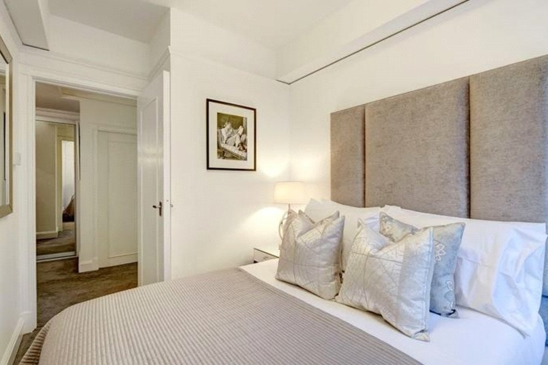 2 bedroom Flat to rent in Pelham Court-view9