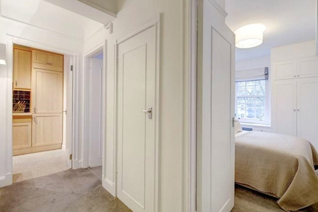 2 bedroom Flat to rent in Pelham Court-view6
