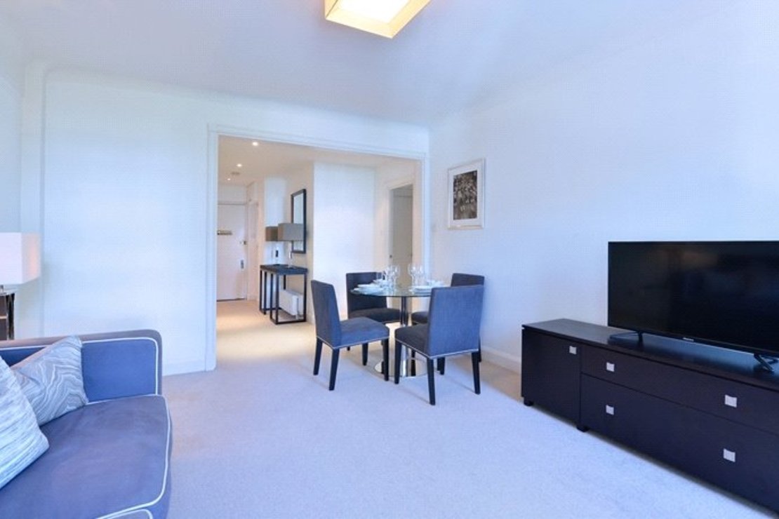 2 bedroom Flat to rent in Pelham Court-view4