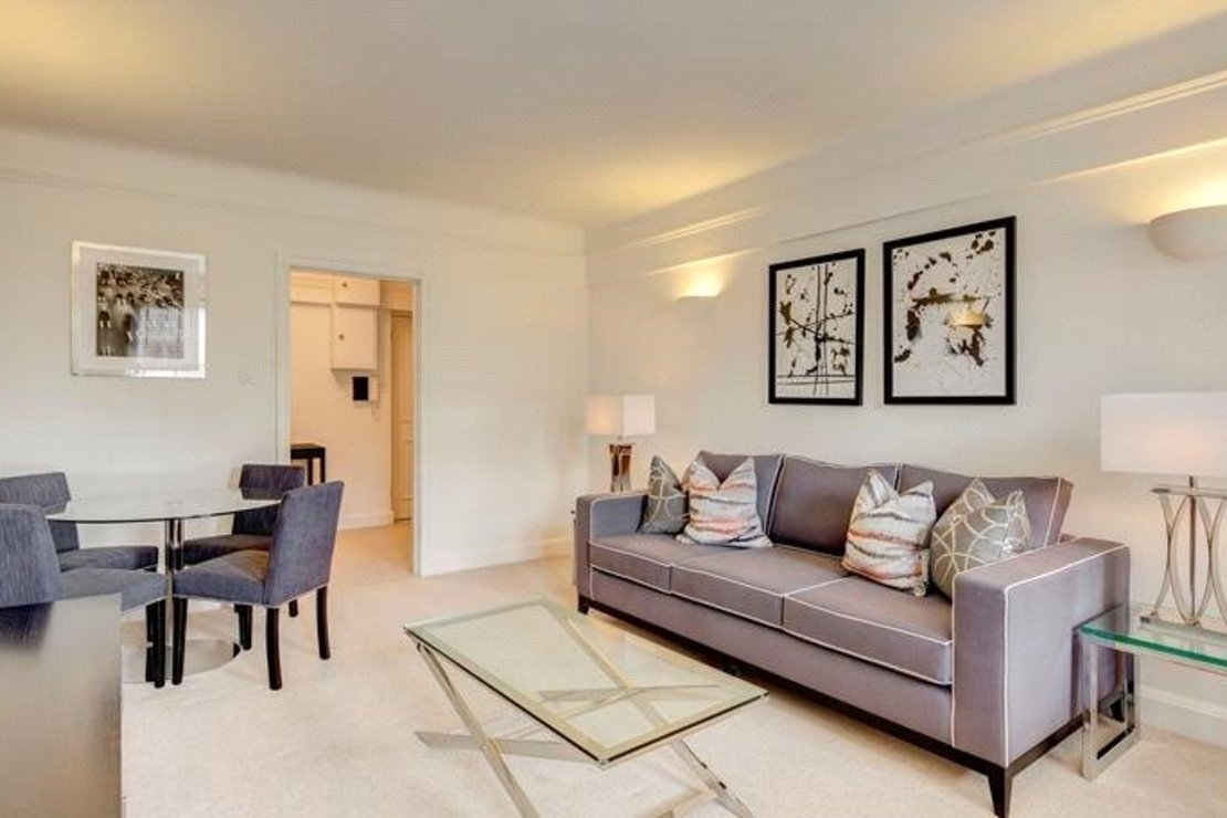 2 bedroom Flat to rent in Pelham Court-view2