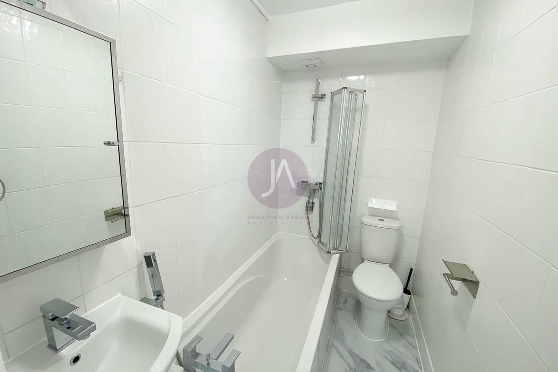 3 bedroom Maisonette to rent in Portobello Road-view6