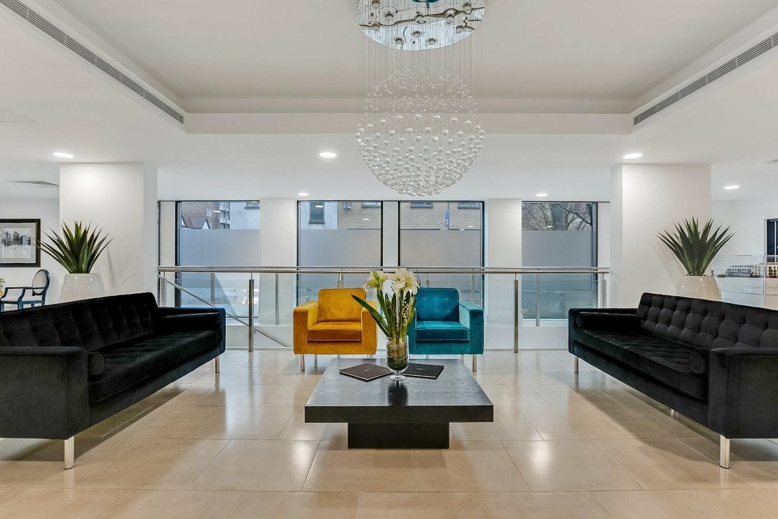 2 bedroom Flat to rent in Regis Place-view15
