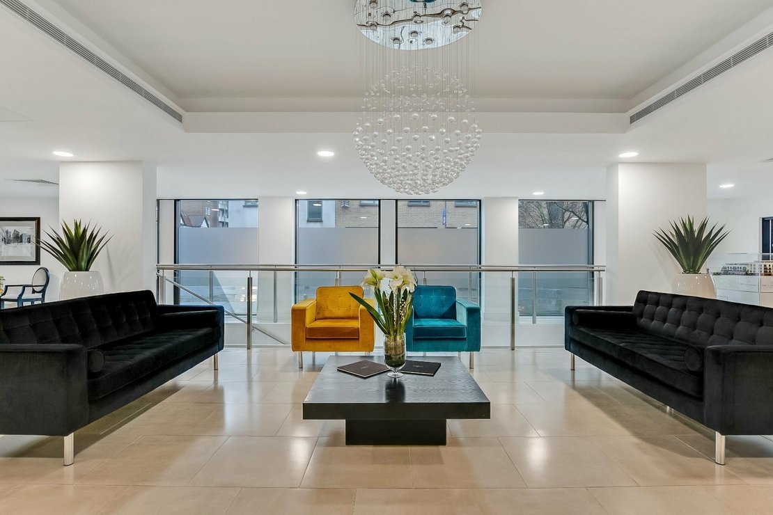 2 bedroom Flat to rent in Regis Place-view15