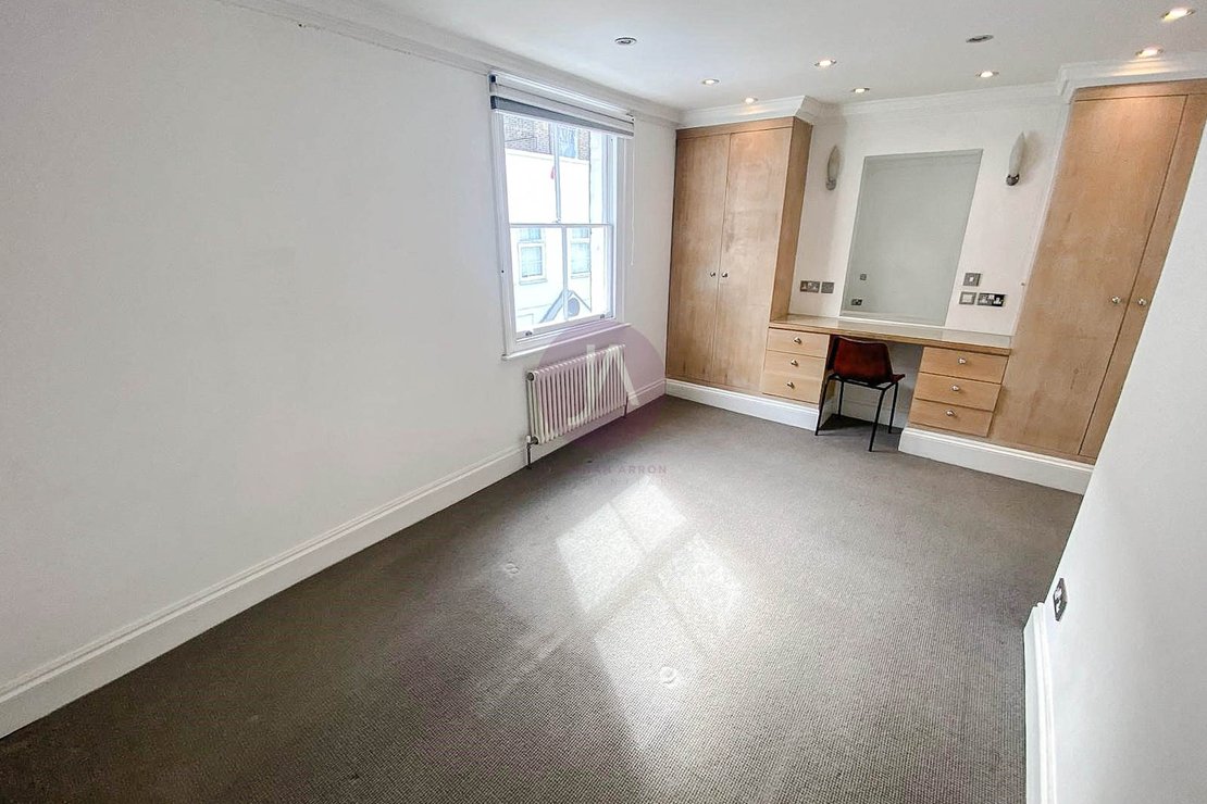 3 bedroom House to rent in Ryders Terrace-view6