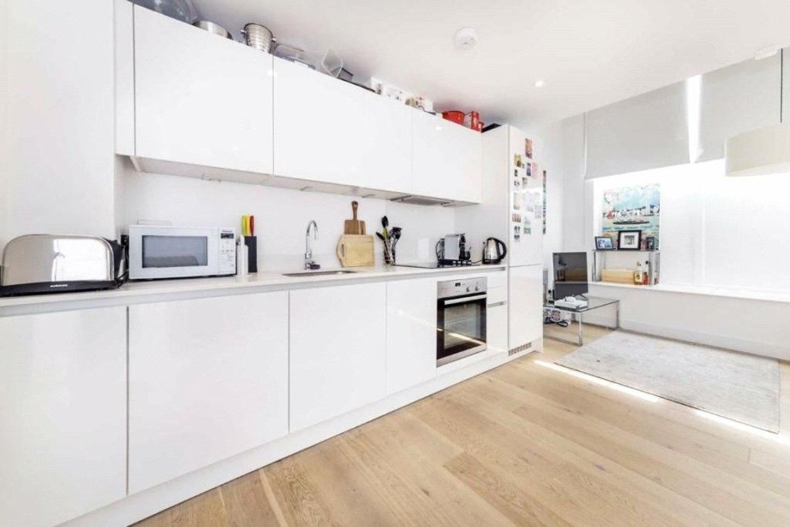 1 bedroom Flat to rent in Severn Court-view3