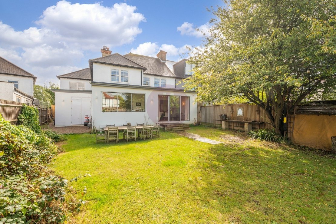 4 bedroom House to rent in Sidmouth Road-view21
