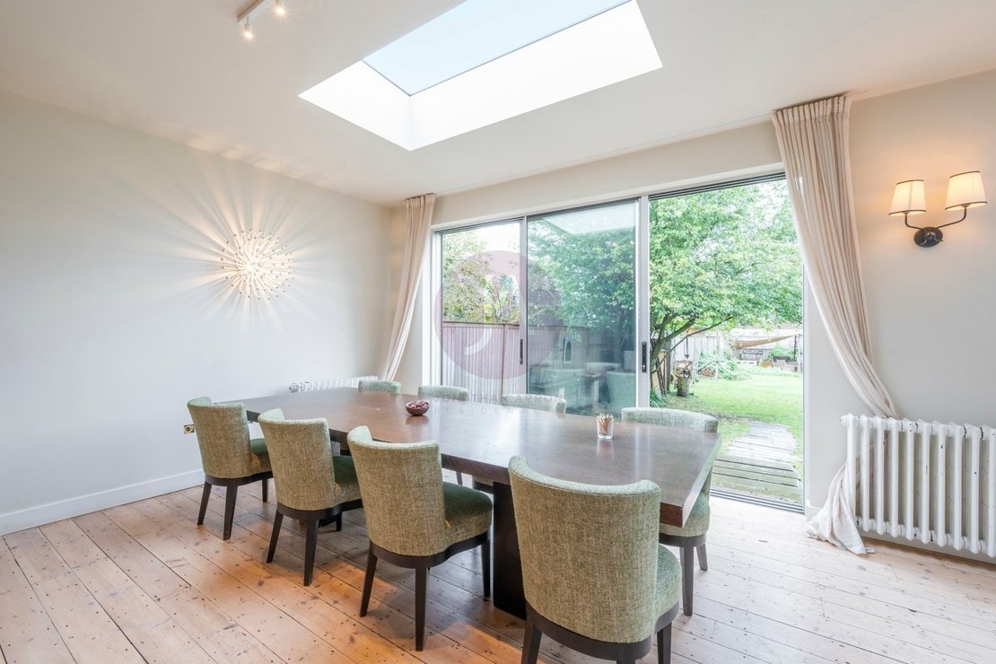 4 bedroom House to rent in Sidmouth Road-view6