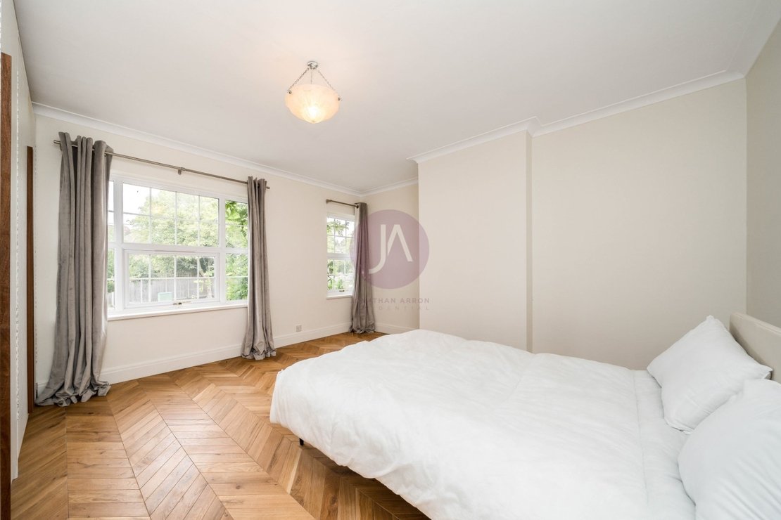 4 bedroom House to rent in Southway-view13