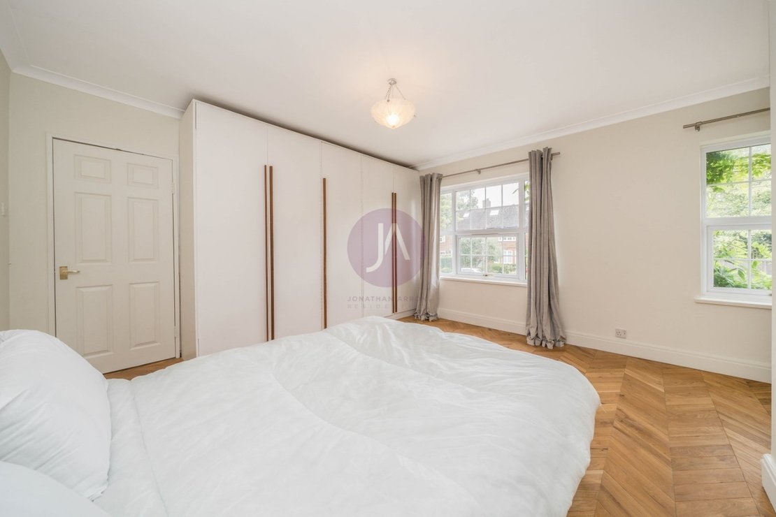 4 bedroom House to rent in Southway-view14