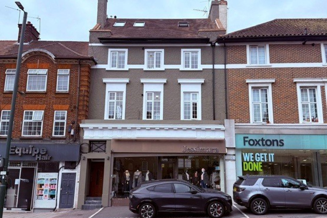 2 bedroom Flat to rent in Stanley House-view9