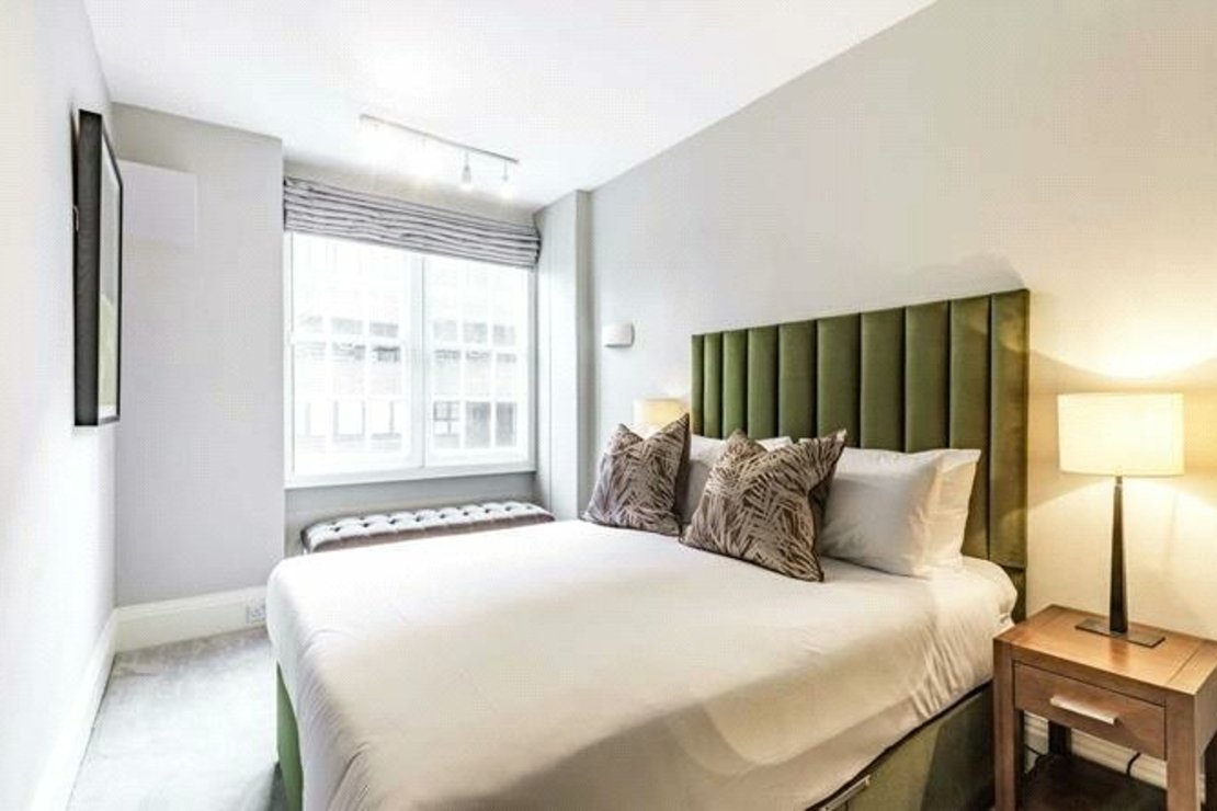 5 bedroom Flat to rent in Strathmore Court-view15