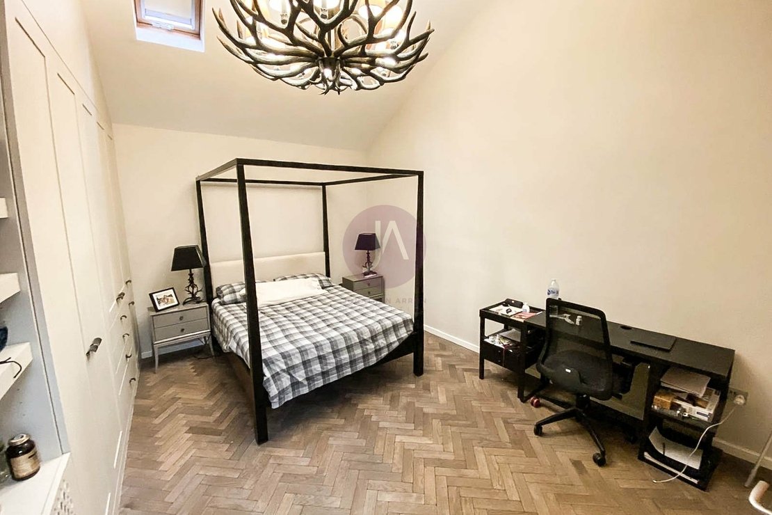 3 bedroom Flat to rent in Strutton Ground-view6