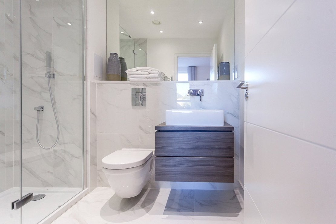 2 bedroom Flat to rent in The Avenue-view6