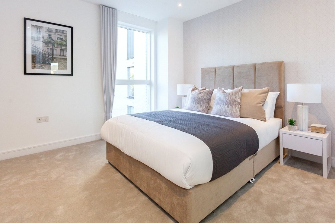 2 bedroom Flat to rent in The Avenue-view9
