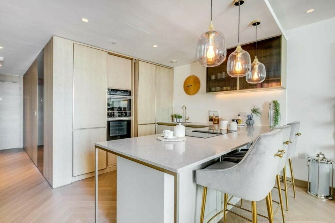 2 bedroom Flat,Newhome to rent in The Compton-view1