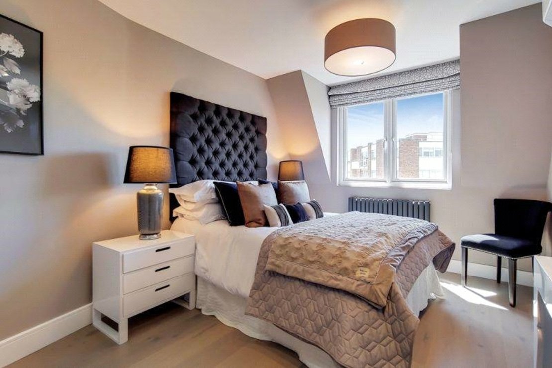 3 bedroom Flat to rent in The Woodlands-view7