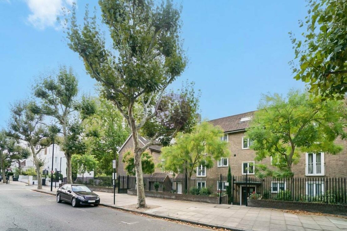 1 bedroom Flat to rent in Verity House-view1
