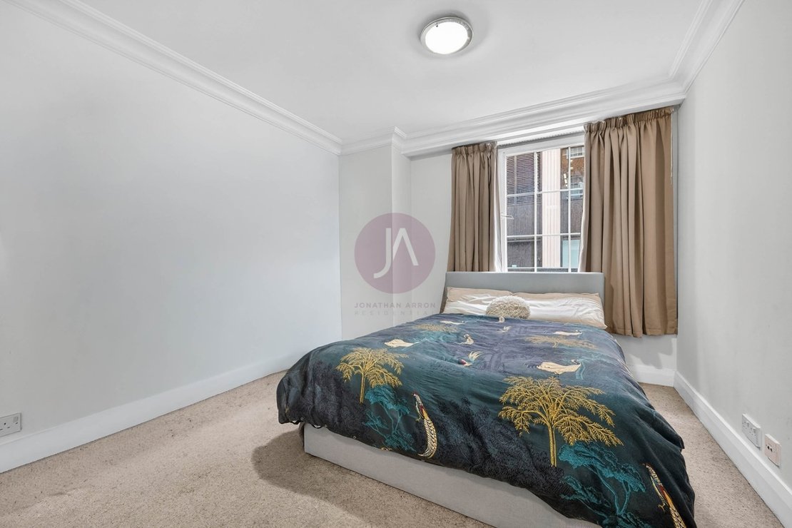 2 bedroom Flat to rent in Waterdale Manor House-view7