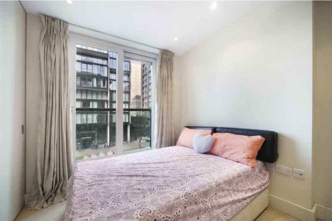 2 bedroom Flat,Newhome to rent in Westcliffe Apartments-view8