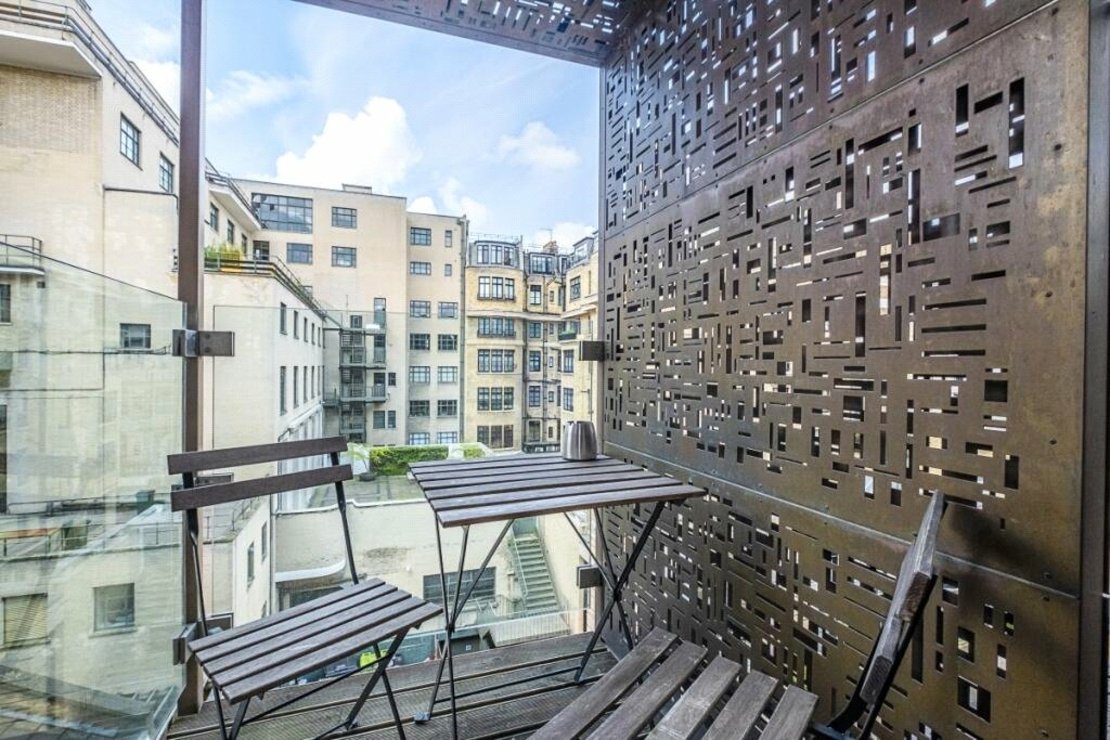 2 bedroom Flat to rent in Weymouth Street-view3