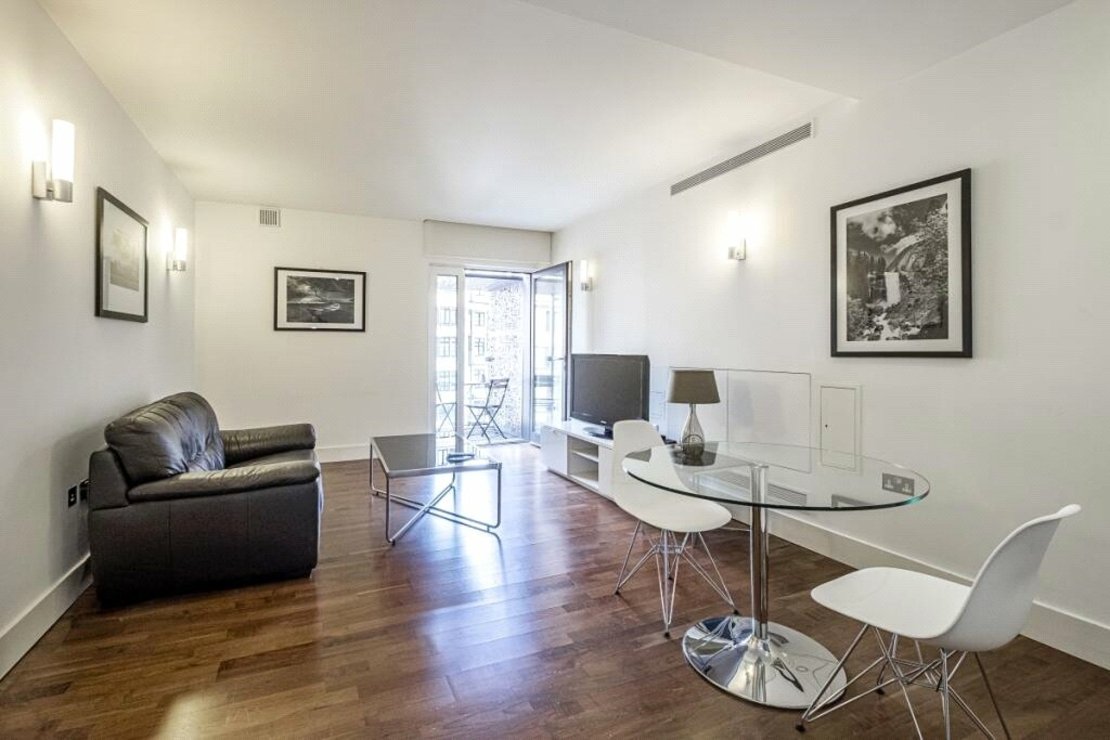 2 bedroom Flat to rent in Weymouth Street-view2