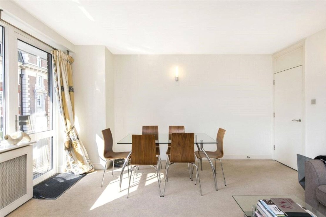 2 bedroom Flat to rent in Weymouth Street-view4