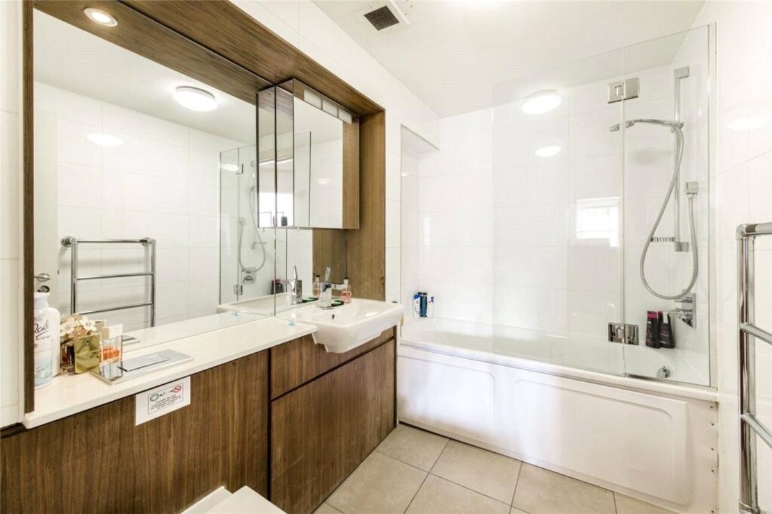 2 bedroom Flat to rent in Weymouth Street-view10