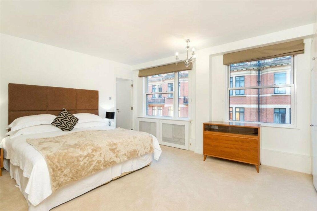 3 bedroom Flat to rent in Weymouth Street-view5