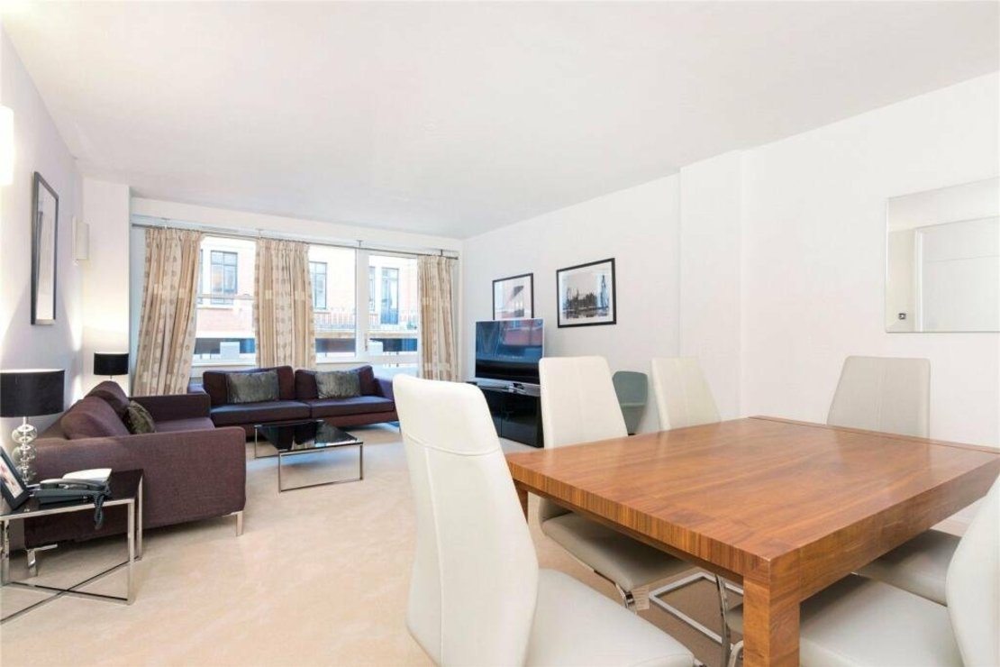 3 bedroom Flat to rent in Weymouth Street-view2
