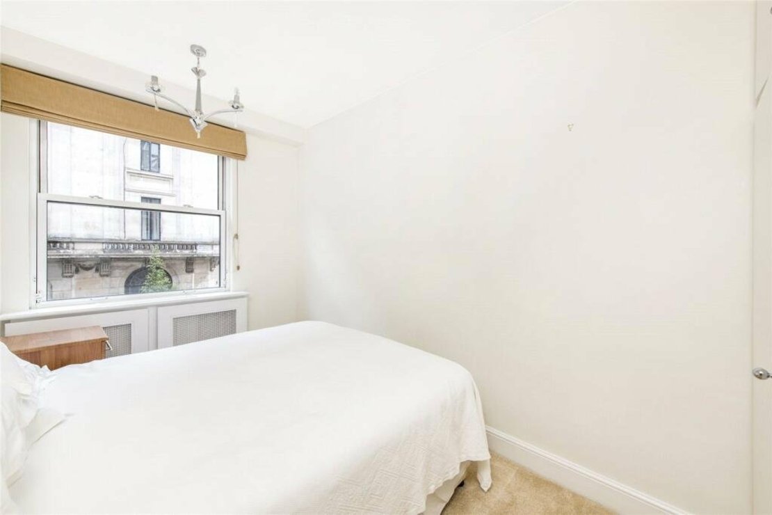 2 bedroom Flat to rent in Weymouth Street-view6