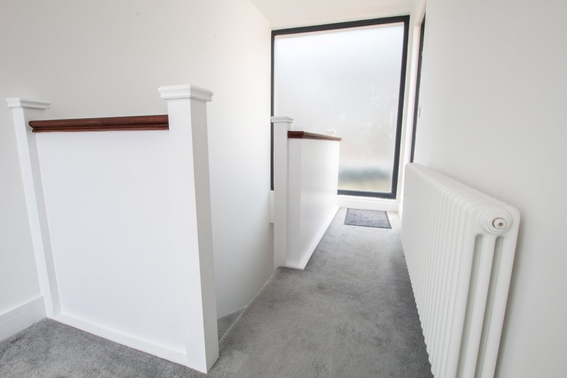 2 bedroom House to rent in Whittlebury Mews-view8